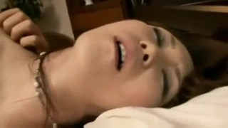 超高颜值甜美大胸模特私拍,仗着自己漂亮总和摄影师抬杠,说自己好久没做爱跳蛋隔着丝袜碰小穴受不了太敏感