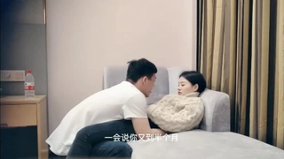 个人云盘被黑流出渣男自拍与绝世好嘴嫩女友的不雅私生活口技一流舔