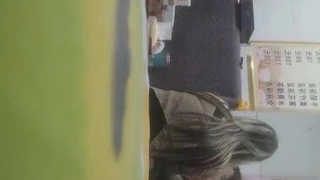 素人初脱ぎオマ○コくっぱぁで破廉恥ストリップダンス！恥ずかしそうに踊りながら脱ぐ素人女子に超コーフン！！ 3